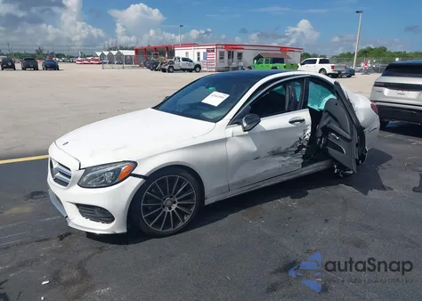 2015 Mercedes-Benz C 400 4Matic from USA, damaged, VIN 55SWF6GBXFU015973